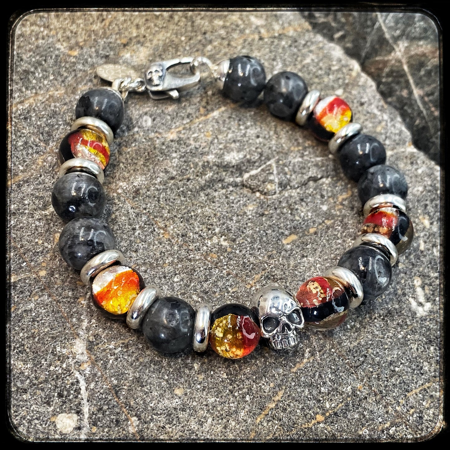 MAGMA 10mm Skull FERMOIR